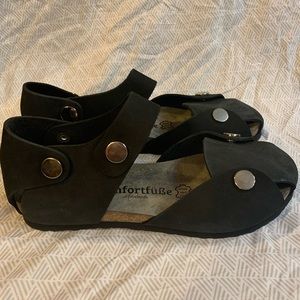 Comforfusse Handmade Black Sandals Size 39